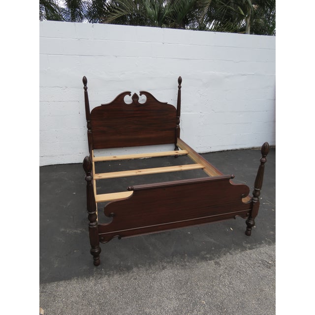 This beautiful Full Size Bed is made out of wood, solid wood, solid mahogany, and veneer. The Bed has a Traditional...