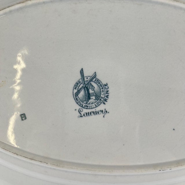 Large Oval Earthenware Platter with Laurels Pattern from Moulins des Loups, 1900s For Sale - Image 5 of 11