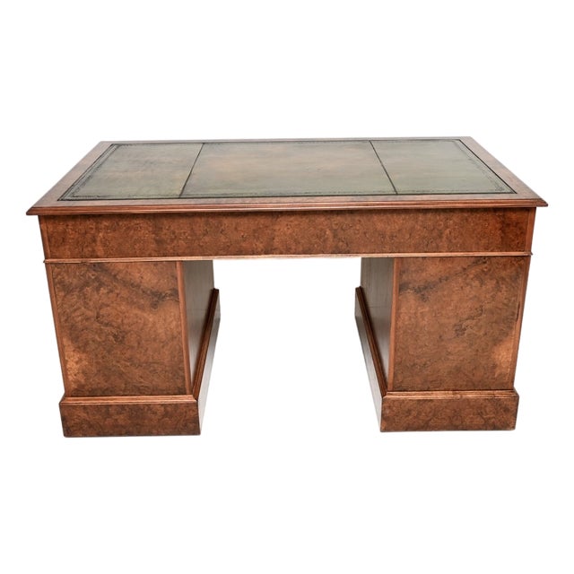 Vintage Pedestal Desk in Burr Walnut with Leather Top, 1960 For Sale