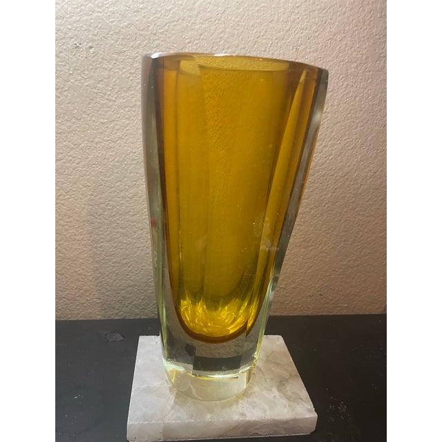 Signed Goran Warff For Kosta Boda Sweden 10” Long Faceted Sommerso Vase
