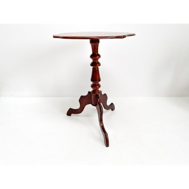 Antique Mahogany Tripod Table: Scalloped Edge Wine Table, 1890s For Sale - Image 6 of 12