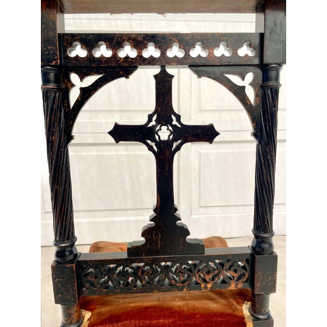 19th Century Gothic Revival Prie-Dieu Prayer Chair With Carved Cross and Velvet Upholstery For Sale - Image 10 of 16