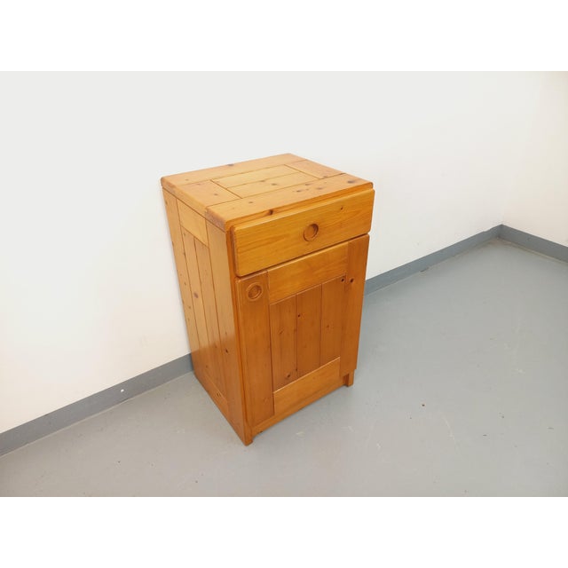 Vintage Pine Storage Cabinet by Charlotte Perriand, 1960s For Sale - Image 17 of 18