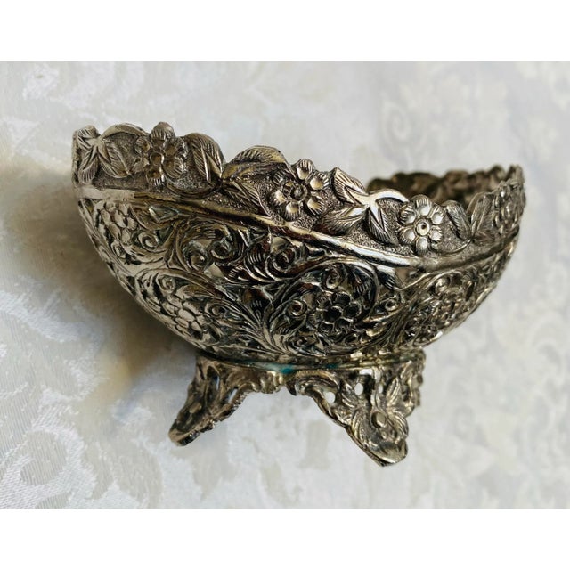 1910s Antique Silver Plate Reticulated Footed Nut or Trinket Basket For Sale - Image 4 of 7