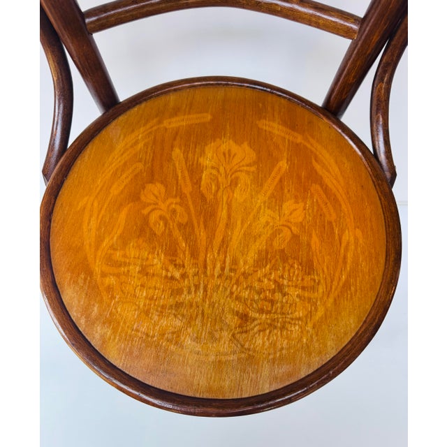 Rustic European Antique J&j Kohn Mundus Model 337 Bentwood Chair Romania For Sale - Image 3 of 14