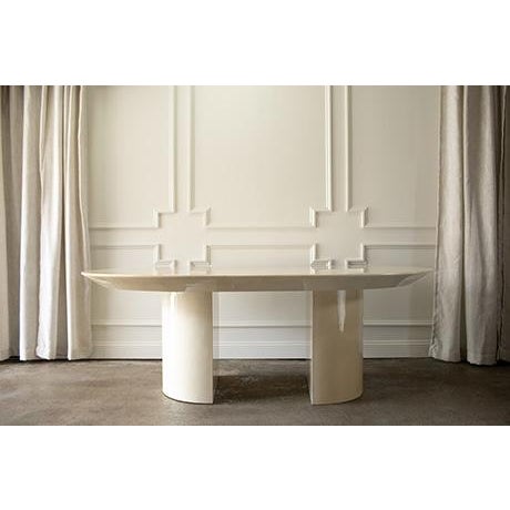A masterclass in understated luxury, this Karl Springer dining table showcases the designer's signature blend of modern...