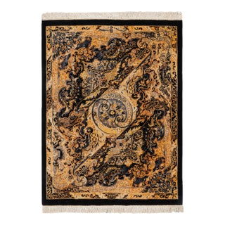 Rug & Kilim’s Modern Classics Rug With Polychromatic Medallion “Lovebird” For Sale