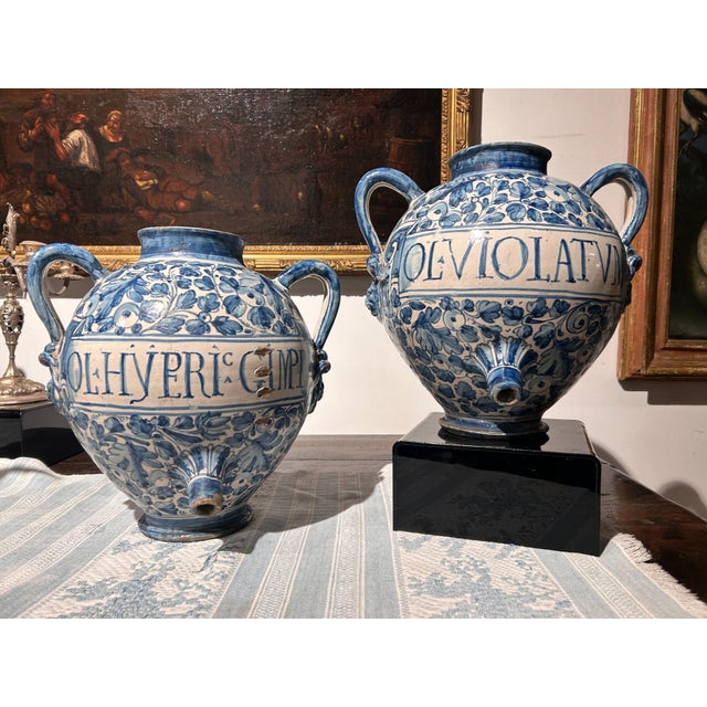 Two-Handled Jars in White and Blue, Set of 2 For Sale - Image 6 of 6