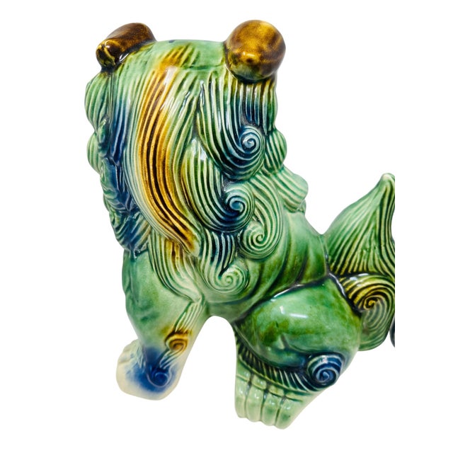 Grandmillennial 12” Mid-Century Japanese Shishi Foo Dogs in Vivid Sancai Glaze - Pair For Sale - Image 14 of 18
