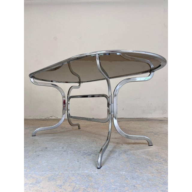 Oval Dining Table in Chrome and Smoked Glass by Gastone Rinaldi for Rima For Sale - Image 3 of 11