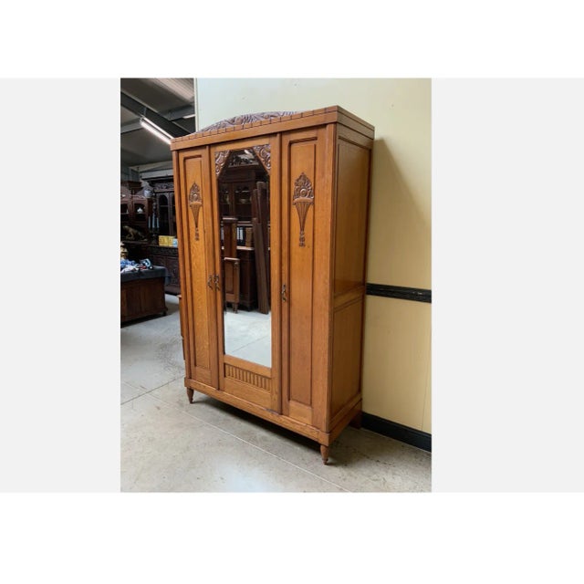 1930s Vintage Wardrobe in Oak, 1935 For Sale - Image 5 of 9