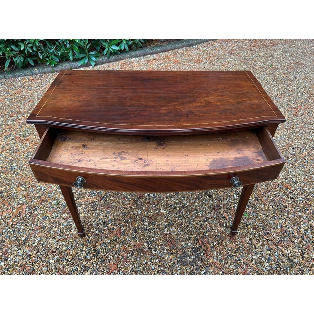 Antique Georgian Mahogany Bow-Fronted Inlaid Side Table, 1790 For Sale - Image 6 of 9