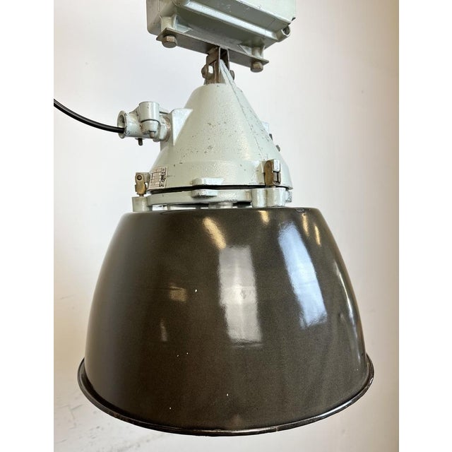 Grey Cast Aluminium Explosion Proof Lamp with Enameled Shade from Elektrosvit, 1970s For Sale - Image 9 of 18