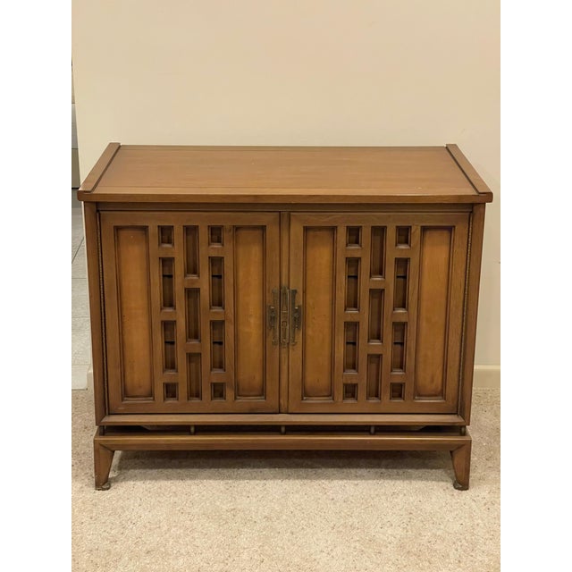 1960s White Fine Furniture Mid-Century Walnut and Brass 3 Drawer Chest of Drawers For Sale In Los Angeles - Image 6 of 6