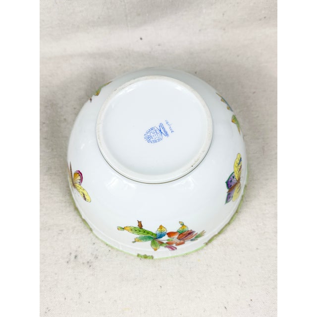Vintage Hand-Painted Herend Hungary Queen Victoria Porcelain Bowl For Sale - Image 11 of 12