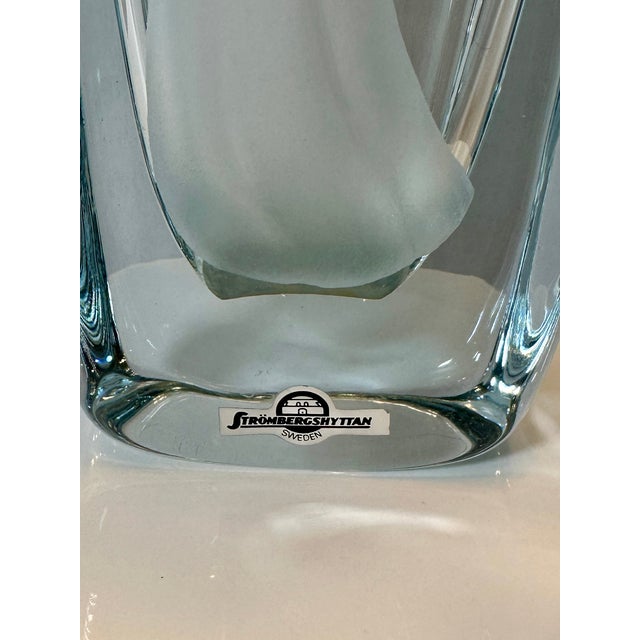 Mid-Century Modern Vintage Strömbergshyttan B1046 Swedish Mid-Century Ice Blue Engraved Crystal Vase For Sale - Image 3 of 14