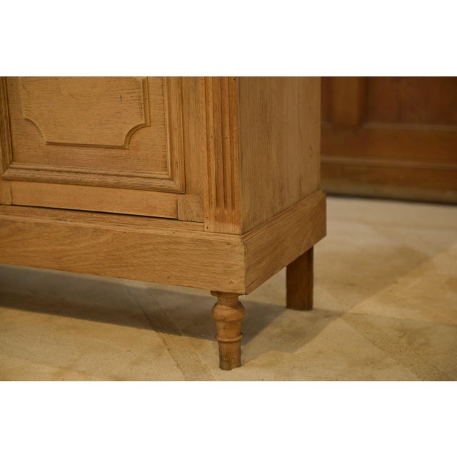 Brown Vintage Display Cabinet in Raw Oak, 1950s For Sale - Image 8 of 11