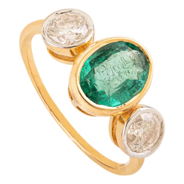 1 CTW Zambian Emerald and Diamond Bezel Set Ring Size 6.5 in 18k Gold For Sale