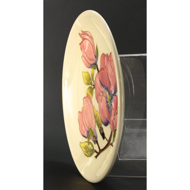 Moorcroft Flambe Pottery Plate With Magnolia Blooms, England 10.5" For Sale - Image 4 of 14