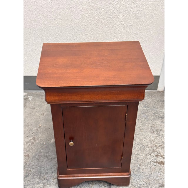 Brown Shermag Louis Philippe Bedside Cabinet For Sale - Image 8 of 12
