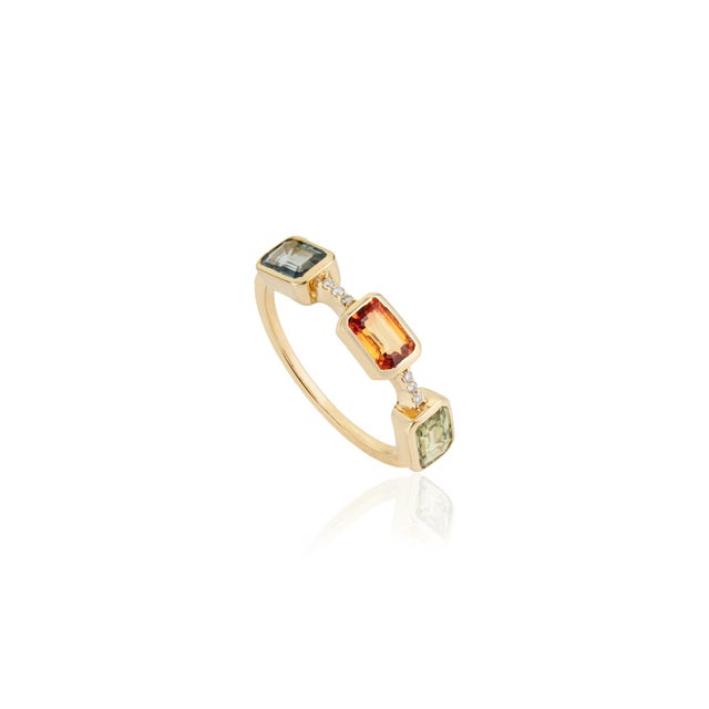 1.92ct Emerald Cut Multi Sapphire & Diamond Three Stone Ring in 14k Yellow Gold Size 5.5 For Sale - Image 4 of 15