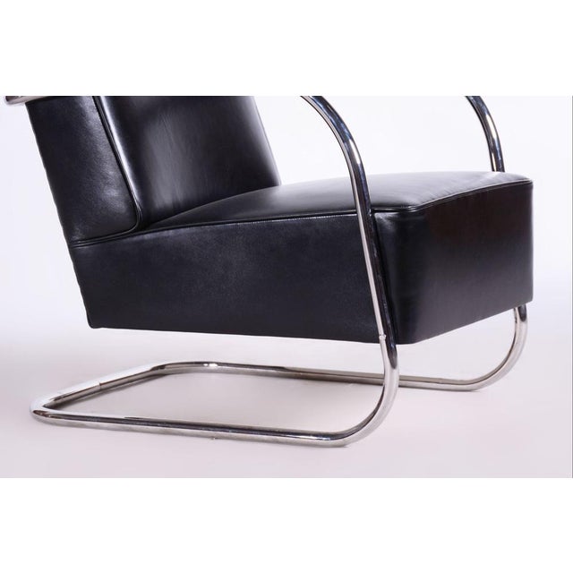 New upholstery Professionally cleaned chrome This piece is attributed to the mentioned designer/maker. It has no...