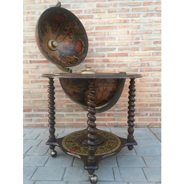 Art Deco Bar Cabinet, 1940s For Sale - Image 17 of 18