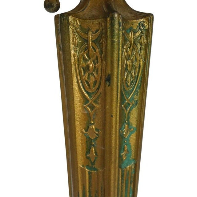 Bradley & Hubbard Style 8-Panel 2-Tone Slag Glass Lamp C1920 For Sale - Image 6 of 11