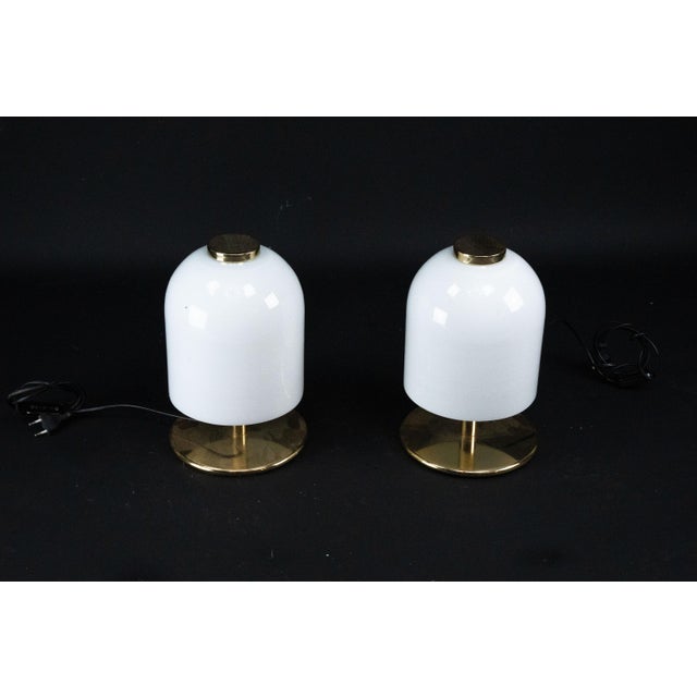 Italian Lattimo Murano Glass Mushroom Bedside Lamps, 1980s, Set of 2 For Sale - Image 12 of 13