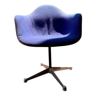 1970s Eames for Herman Miller Fiberglass Shell Chair For Sale