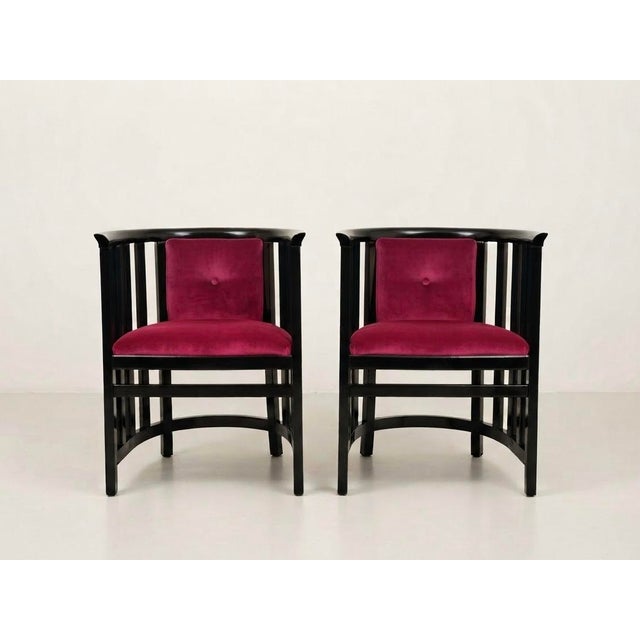 1920s Hungarian Secessionist Lounge Armchairs in Burgundy Velvet with Black Lacquered Frames, 1920s, Set of 2 For Sale - Image 5 of 5