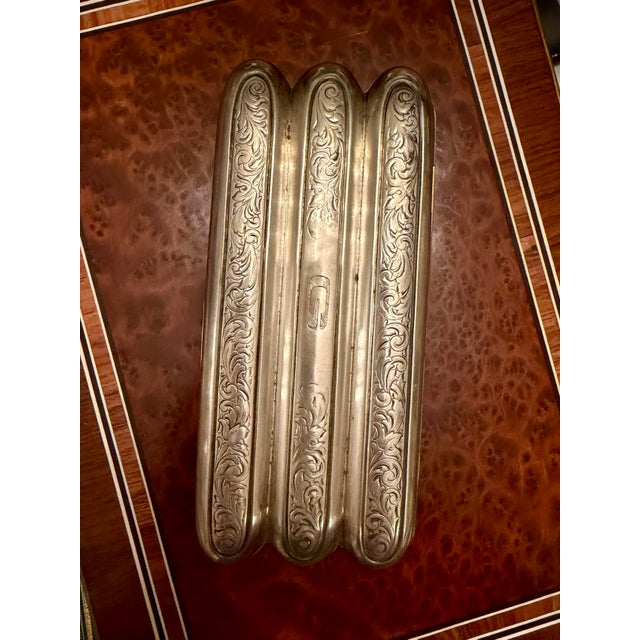 Antique c.1900 Sterling Silver Three-Finger Cigar Case With Gold-Wash Interior For Sale - Image 9 of 12