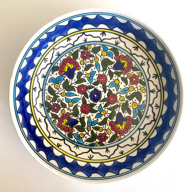 Vintage 1980s Jerusalem Art Pottery Hand Painted Floral Artisan Ceramic Decorative Serving Bowl For Sale - Image 11 of 13