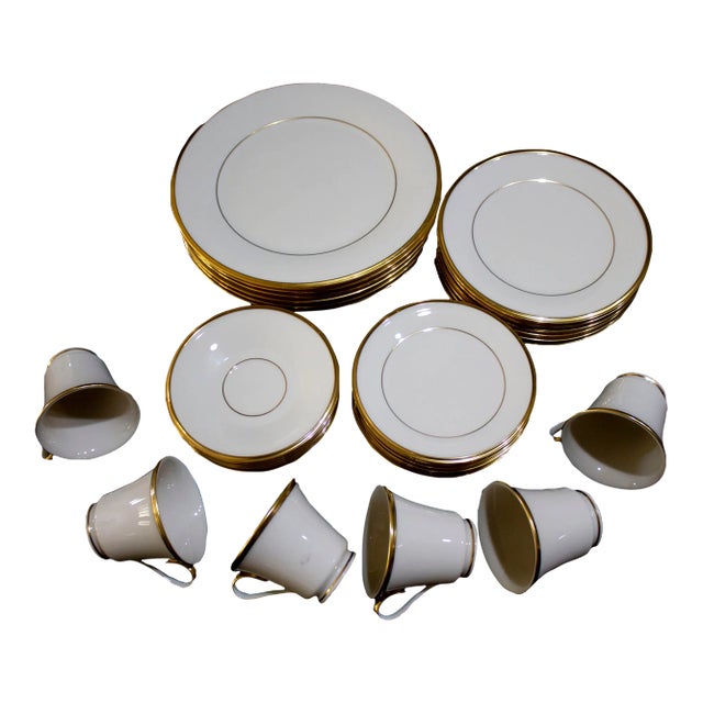 Lenox China Eternal Pattern, Service for Six- 30 Pieces For Sale