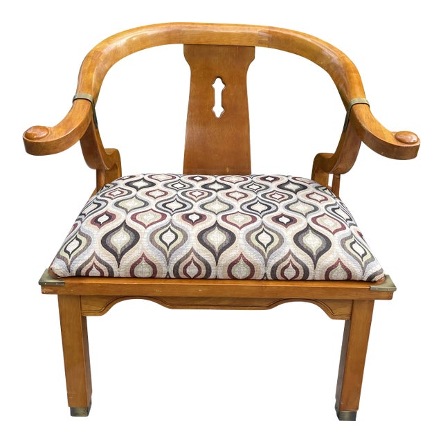 1960s James Mont Style Asian Chinoiserie Ming Horseshoe