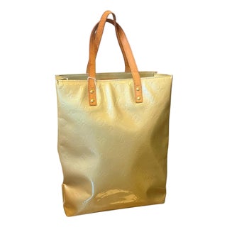 A 2001 Louis Vuitton Green Vernis and Vachetta Reade Gm Tote Bag For Sale