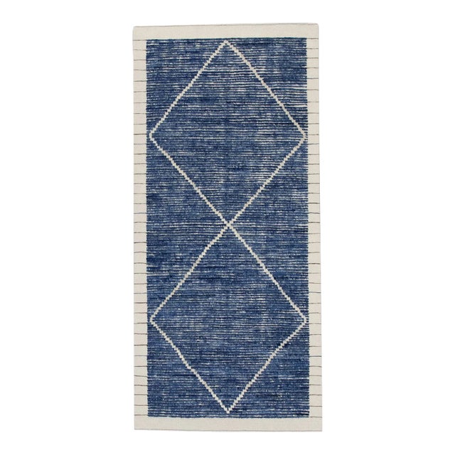 Early 21st Century Modern Handmade Tulu Rug 3'2x 6'5 For Sale