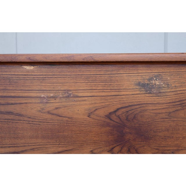 Mid Century Danish Sculpted Teak Coffee Table With Slatted Shelf For Sale - Image 11 of 13