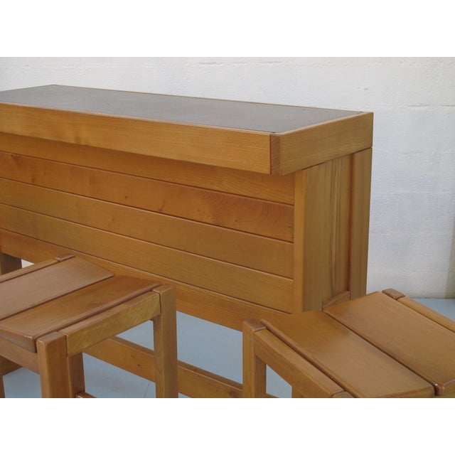 Tan Bar and 3 High Stools in Wood from Regain, 1983, Set of 4 For Sale - Image 8 of 11