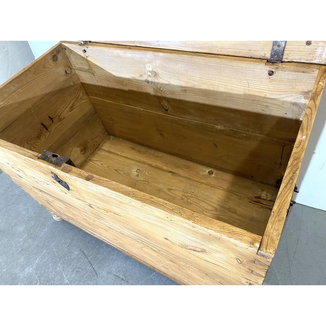 Rustic European 19th Century German Pine Chest For Sale - Image 3 of 7