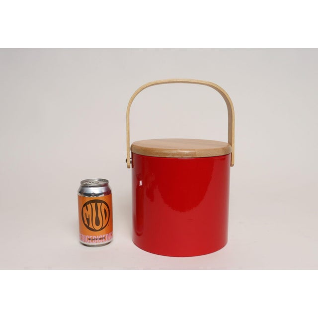 Wood 1980s Mid Century Modern Red Vinyl and Birch Insulated Ice Bucket by Georges Briard For Sale - Image 7 of 14