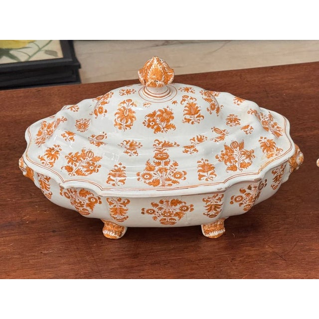Moustiers Faience Footed Tureen and Cover, C. 1760, France For Sale - Image 6 of 9