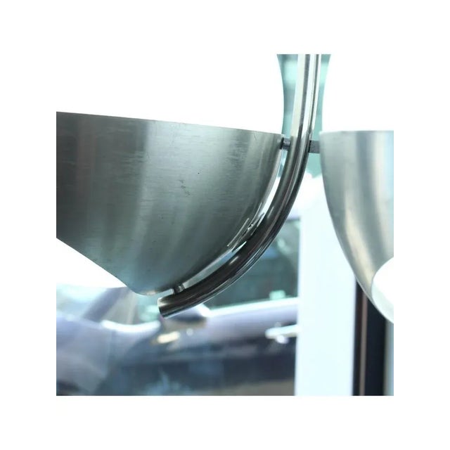 Type: 3-light chandelier Date: 1970 Style: Space Age Model: Three Lights Origin: Italy Designer: Lamperti Manufacturer:...