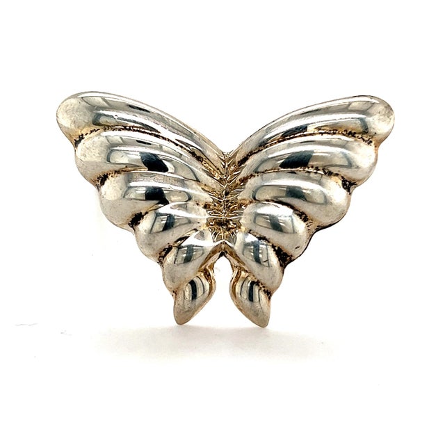 Contemporary 1990s Tiffany & Co Estate Puffed Butterfly Brooch Pin Sterling Silver For Sale - Image 3 of 10