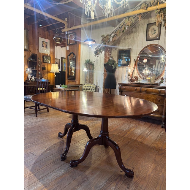 Late 20th Century Late 20th Century Henkel Harris Georgian-Style Solid Cherry Wood Double Pedestal Extension Dining Table. For Sale - Image 5 of 12