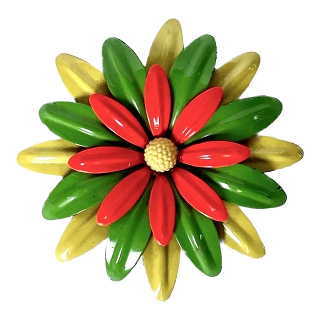 Vintage Multicolor Tole Enamel Daisy Brooch Pin For Sale