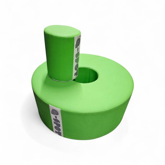 Q-Spot Sitting Donut with Small Stool in Vinyl and Polyether, Set of 2 For Sale - Image 9 of 10
