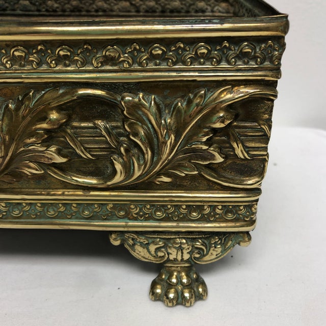 Traditional 1950’s Vintage Brass Paw Feet Planter For Sale - Image 3 of 6