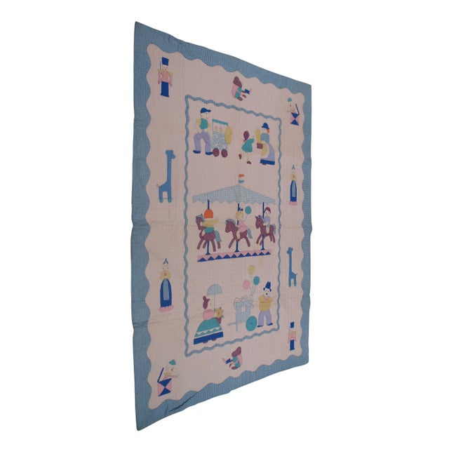 Merry Go Round crib quilt in applique, a Paragon kit quilt, circa 1960s. Dimensions: 36" x 53.5" (Width x Length)