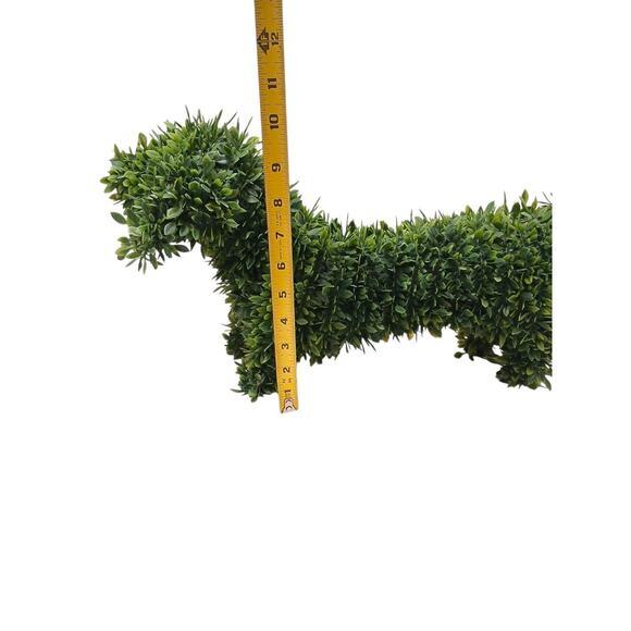 Green Topiary Garden Dog 18" Dachshund Faux Realistic Boxwood Decor Indoor Outdoor For Sale - Image 8 of 13